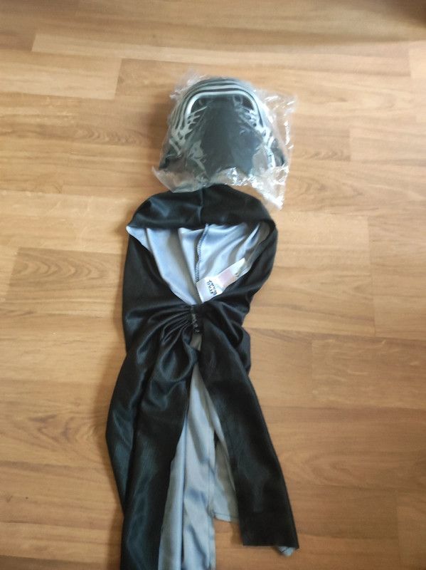 Máscara y capucha infantil Kylo Ren Star wars
