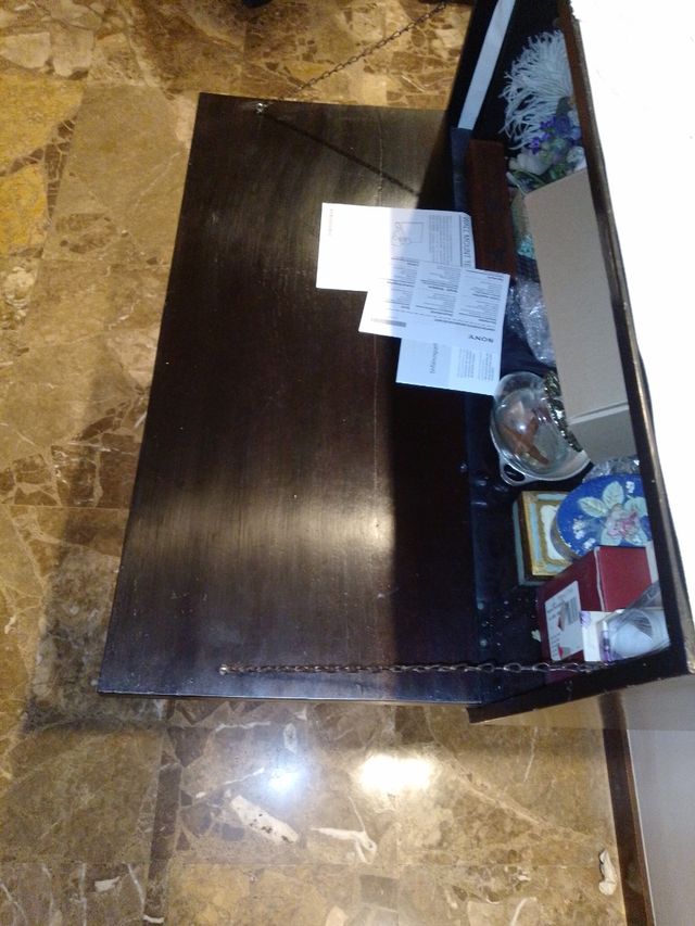 Bargueño, arcón recibidor