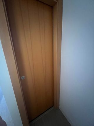 Puerta (solo queda la de la primera imagen )