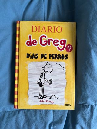 DIARIO DE GREG 4: DIAS DE PERROS