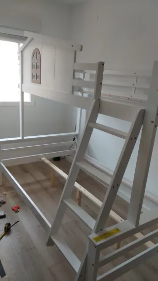 MONTAJE DE MUEBLES .