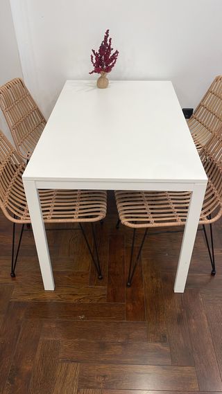 Tavoli rettangolari e rotondi in vendita