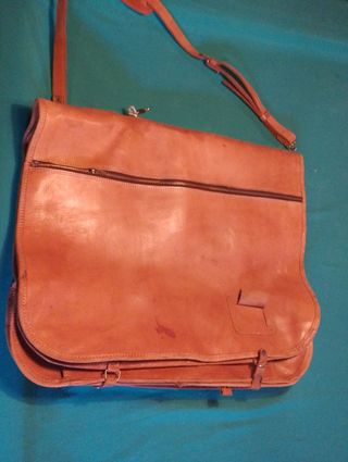 Portatrajes de cuero porta trajes 