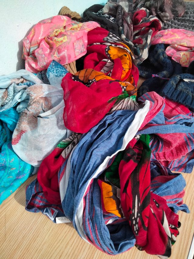 Lote de bufanda de todo tipo