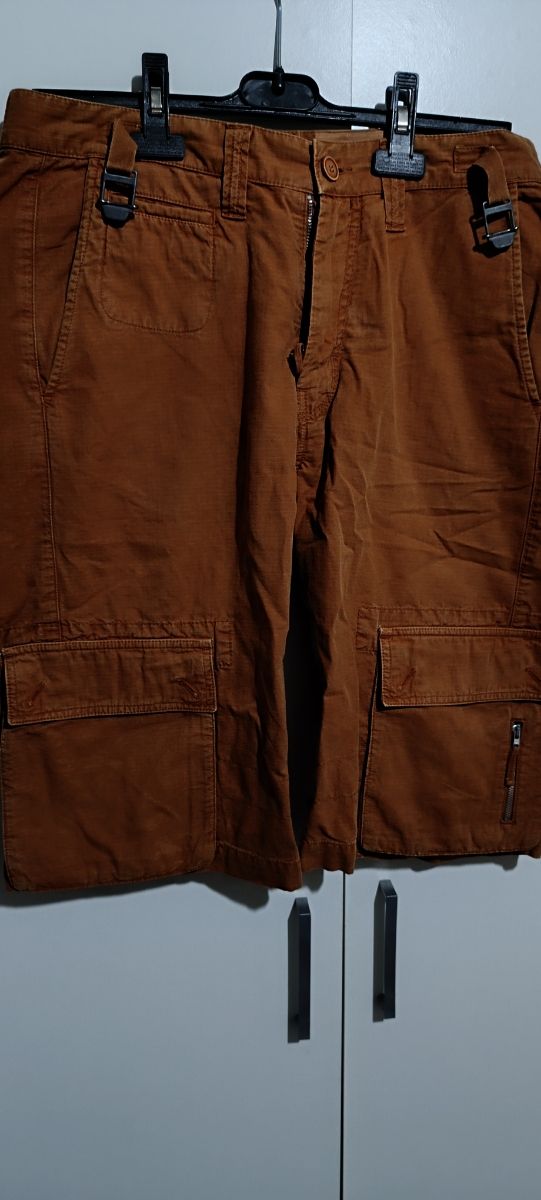 Bermuda uomo arancio mattone