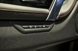 Land-Rover Discovery Sport   1.5 I3 PHEV 309PS AWD Auto RDynamic SE 