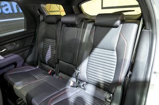 Land-Rover Discovery Sport   1.5 I3 PHEV 309PS AWD Auto RDynamic SE 