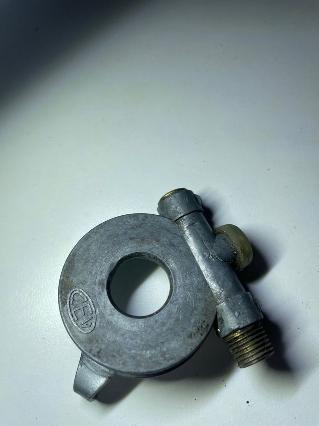 Reenvío CEV para llanta 21 pulgadas y eje de 15 mm