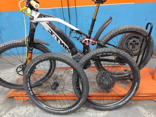 BICICLETA E-BIKE FANTIC XTF 1.5