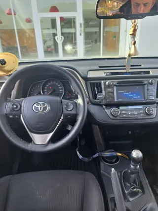 Toyota RAV4 2014