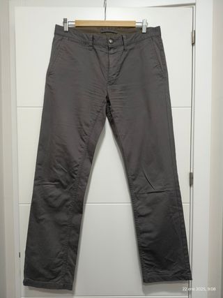 Pantalones tipo chinos Zara Man 42
