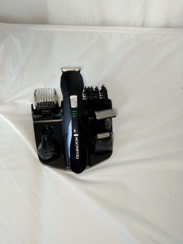 Afeitadora Remington inalámbrica.