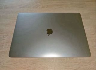 MacBook Pro16” 2019 touch bar