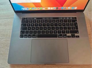 MacBook Pro16” 2019 touch bar