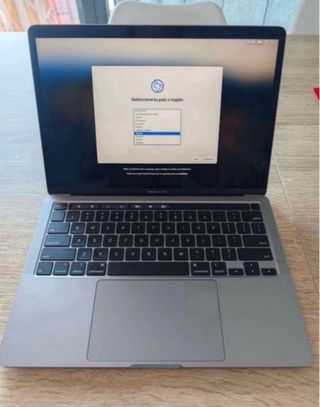 MacBook Pro 13” 2020 touch bar