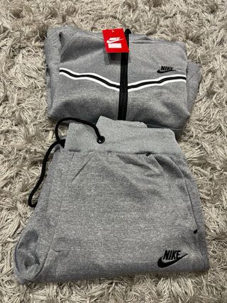 Chandal nike talla s
