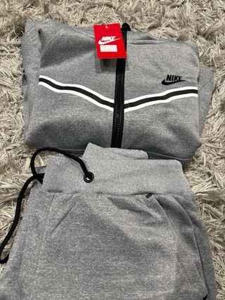 Chandal nike talla s