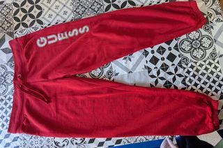 Pantalón chándal Guess