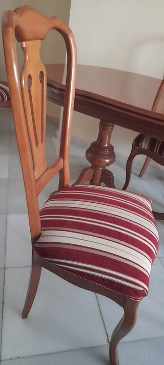 Conjunto de mesa de comedor de madera 