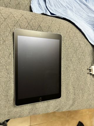 IPad 9’7 de 5Gen mp2f2ty/a