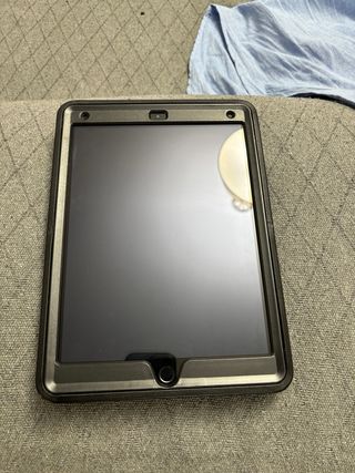 IPad 9’7 de 5Gen mp2f2ty/a