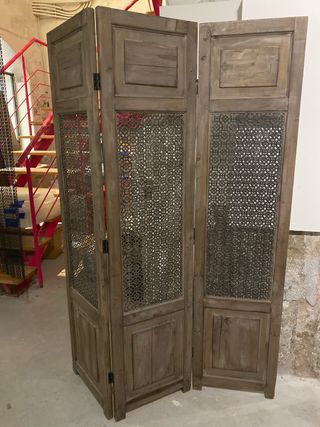 Biombo balineso de madera