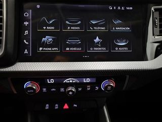 Audi A1 1.0 TFSI 110CV Adrenalin
