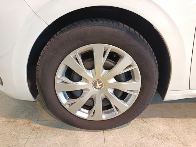 Peugeot 208 BlueHDi 73kW (100CV) Active