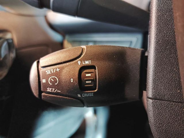 Peugeot 208 BlueHDi 73kW (100CV) Active