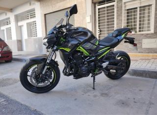 Kawasaki Z900e Performance