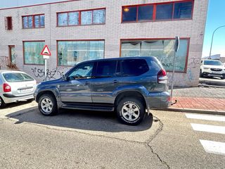 Toyota Land Cruiser 2003