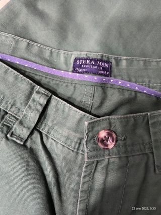 Pantalones tipo chinos Sfera Men 44