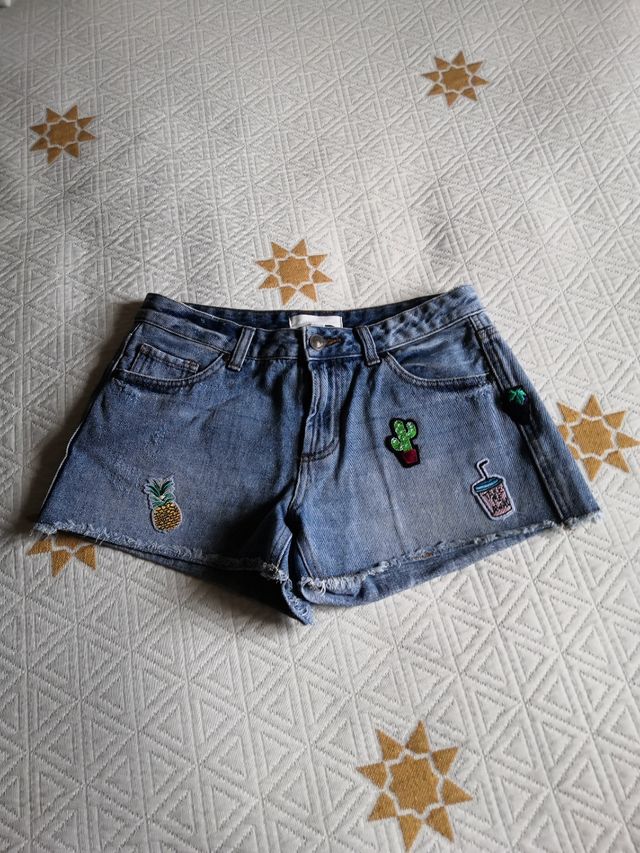 Pantalón vaquero corto