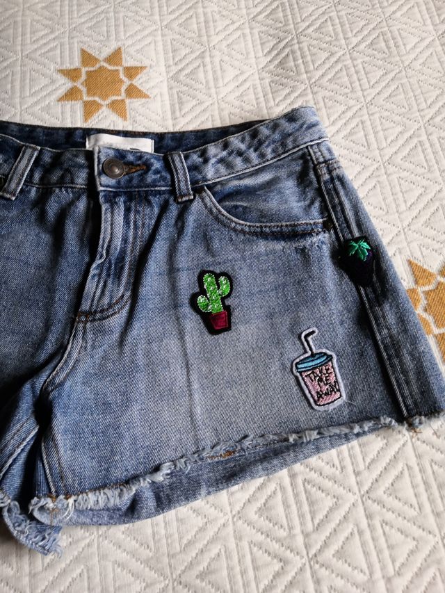 Pantalón vaquero corto