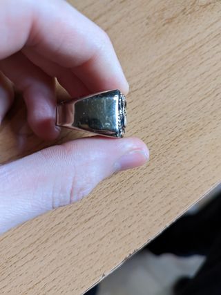 Anillos dorados varios tipos, tipo sello