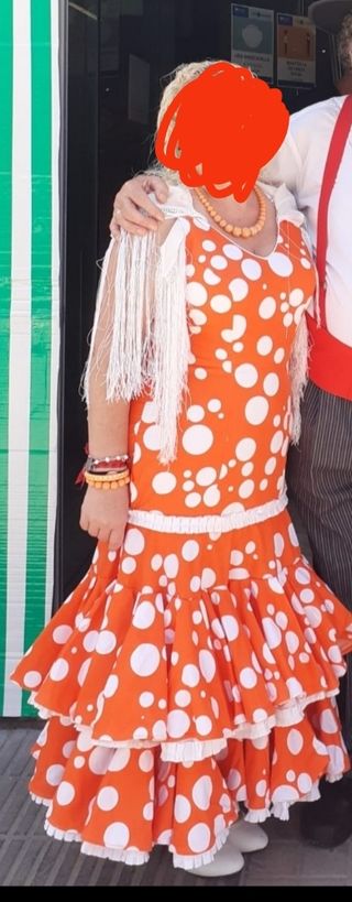 Traje de sevillana 