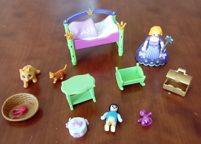 PLAYMOBIL PRINCESA Y CAMA IMPECABLE