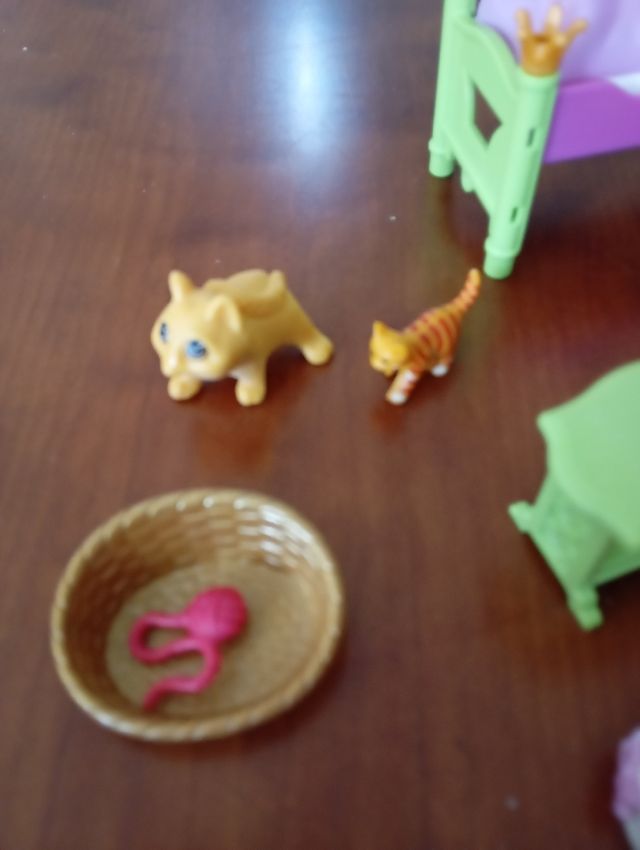 PLAYMOBIL PRINCESA Y CAMA IMPECABLE