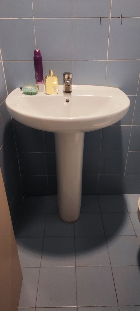 Lavabo roca urge venta