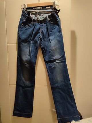 Vaqueros premamá zara