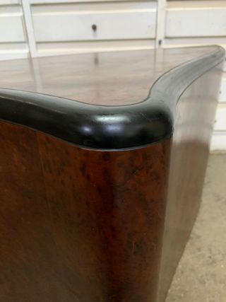 mesa auxiliar de diseño  con ruedas