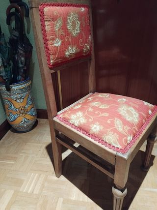 Silla madera restaurada