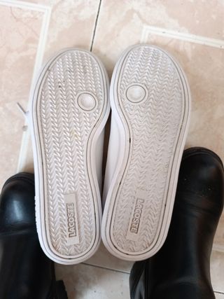 Zapatillas blancas Lacoste. Talla 40.5