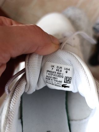 Zapatillas blancas Lacoste. Talla 40.5