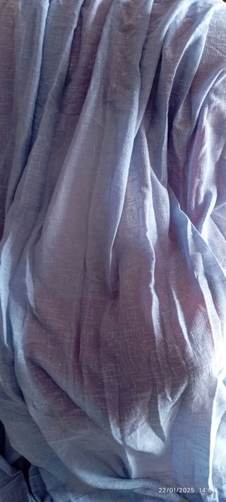 Cortina y barra con accesorios