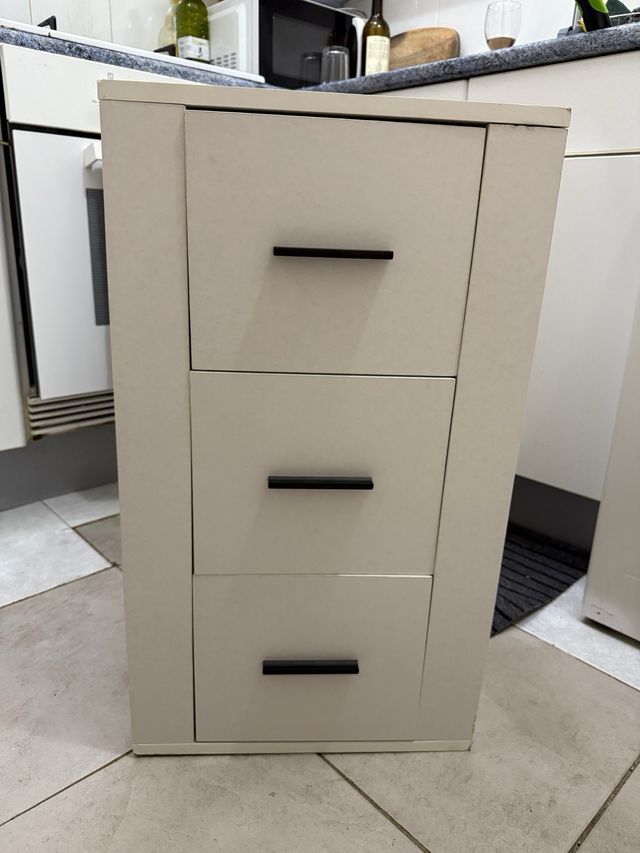 Mesa de noche 40 x 33 x 70