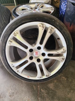 Ruedas