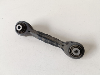 Brazo suspension superior trasero derecho Bmw Ser
