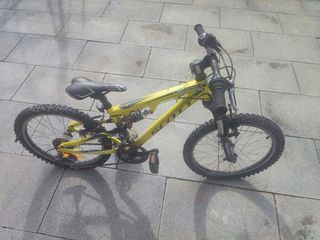 Bicicleta Scott Spark JR 20