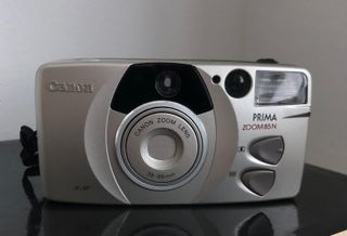Macchina fotografica vintage Canon Prima